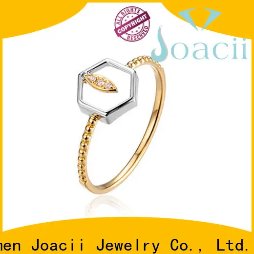 classic gold jewellery company promotion for wife 1