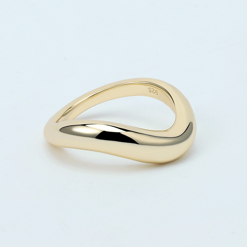 Bold Wave Ring 1