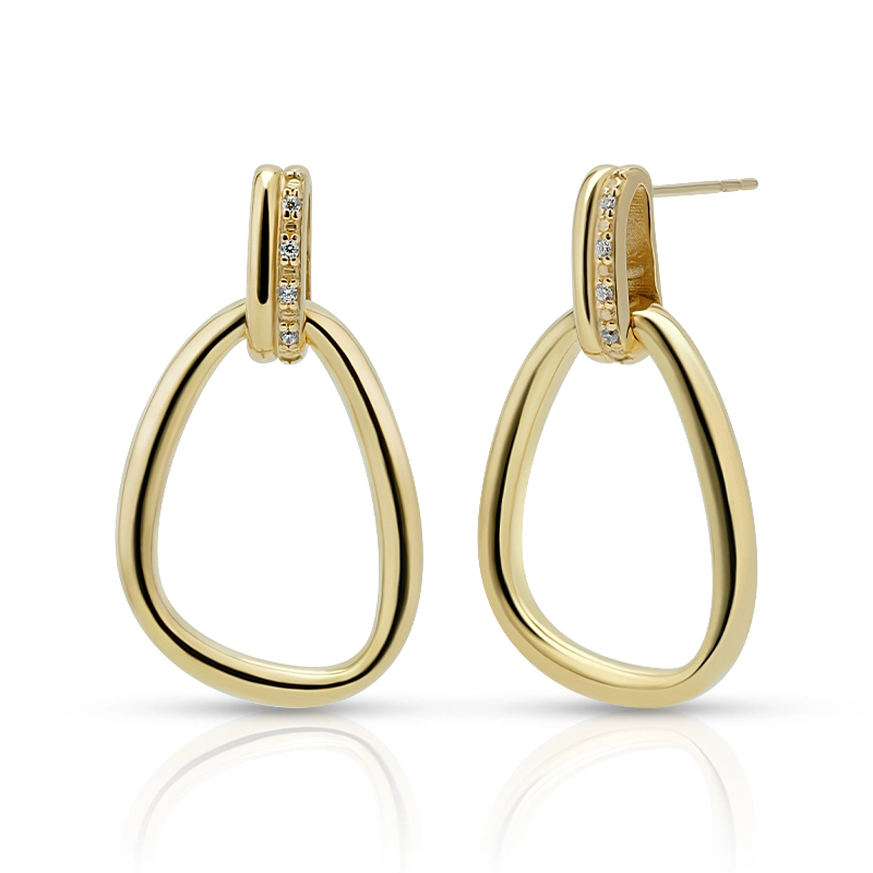 Gold Plated Minimal Circle Earring 1
