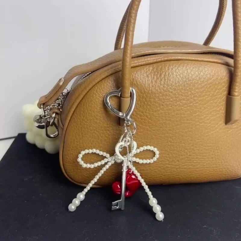 Red Heart Pearl Bow Bag Charm 1