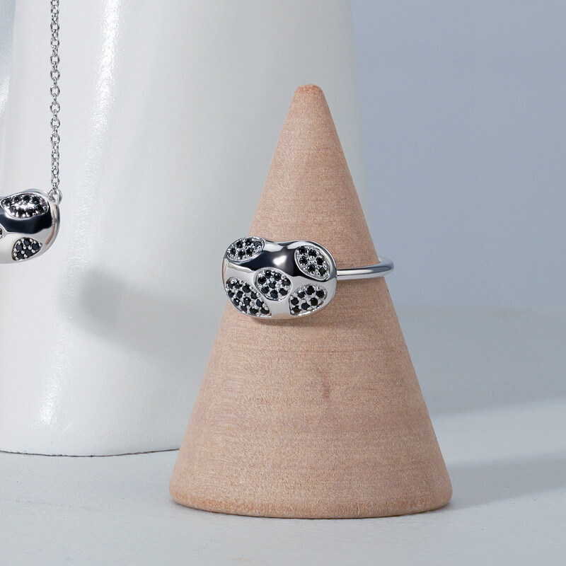 Sterling Silver CZ Bean Ring 7