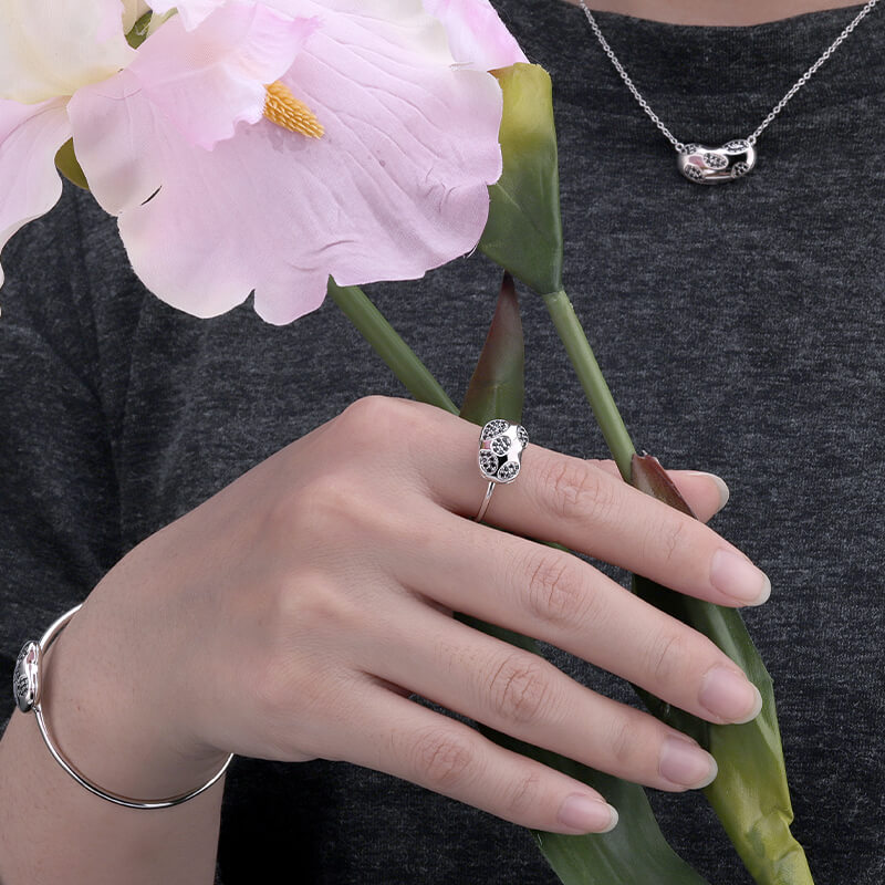 Sterling Silver CZ Bean Ring 4