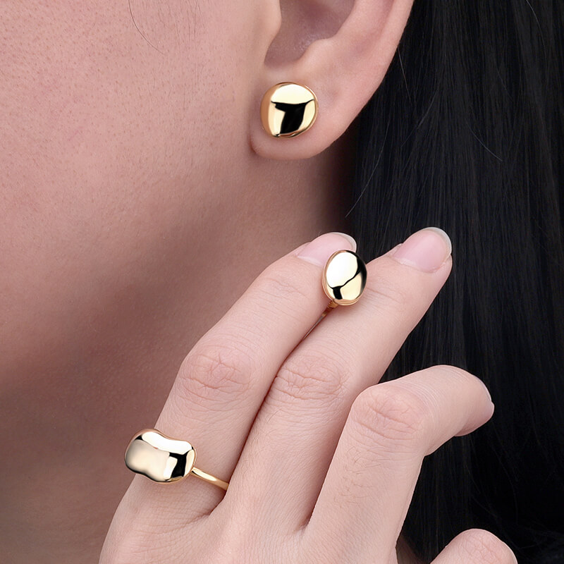 Polishing Bean Stud Earring 3