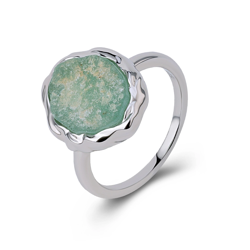 Textured Irregular Peridot Silver Ring 1