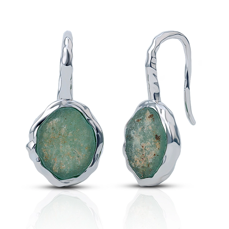 Textured Irregular Peridot Silver Earring 1