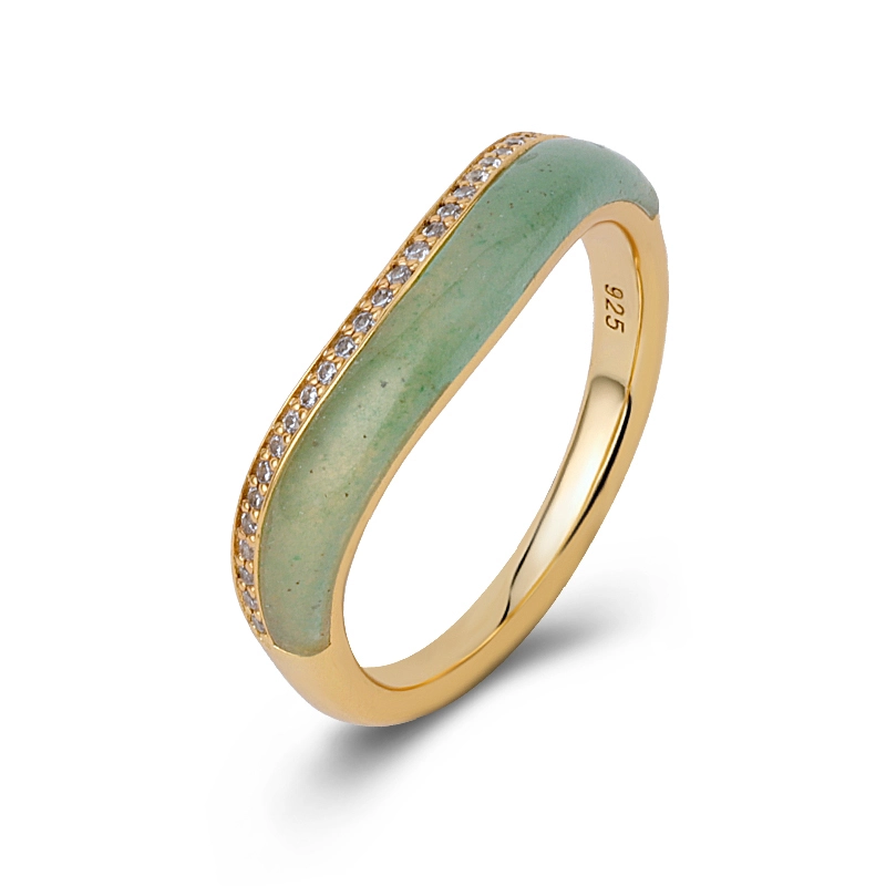 Dainty Green Aventurine Slim Wave Ring 1