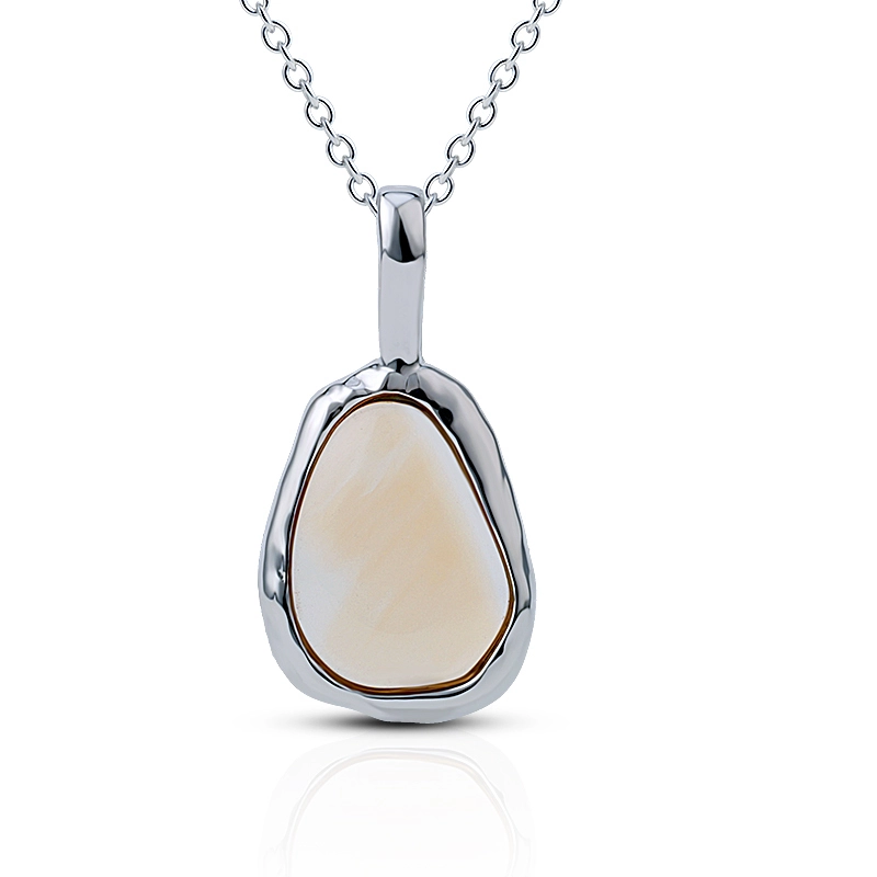 Faceted Cut Irregular Yellow Agate Silver Necklace 1