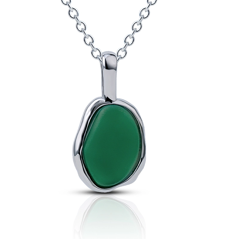 Faceted Cut Irregular Green Agate Silver Necklace 1