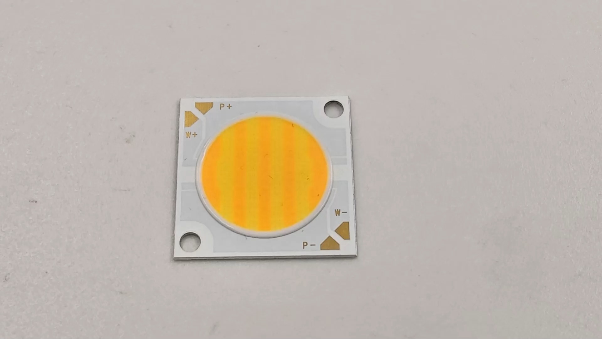 2424 2828 Series COB LED Chip 40W-50W High CRI 80-98 for Commercial Lighting 1
