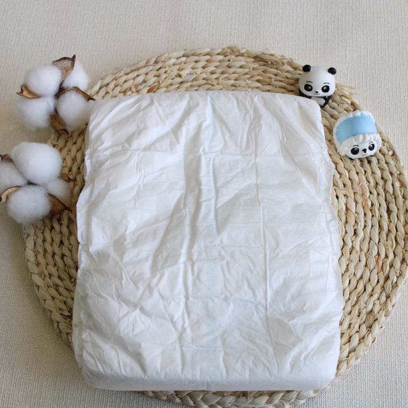 Free Samples 3XL Super Soft Breathable High Quality Adult Diapers 1
