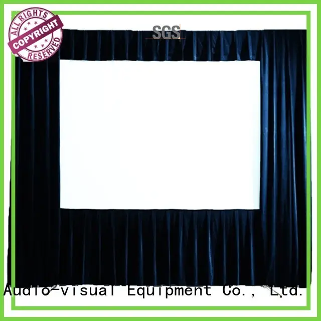 series 80135 outdoor pull down projector screen fast XY Screens company 1