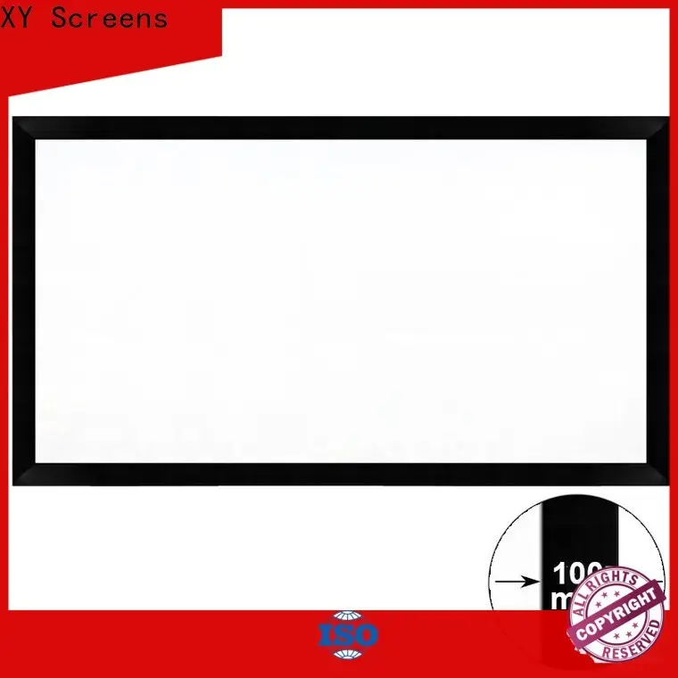 retractable Projection Screens series for indoors1 1