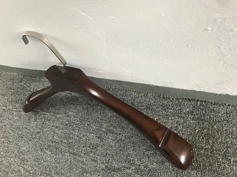 flat wooden coat hanger manufacturer for trouser LEEVANS 3