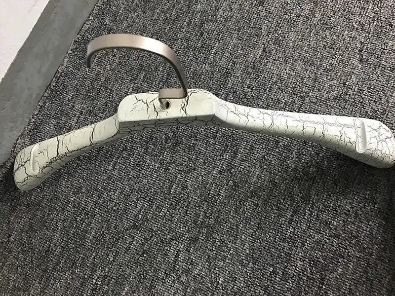 LEEVANS Custom small hangers Suppliers for children 7