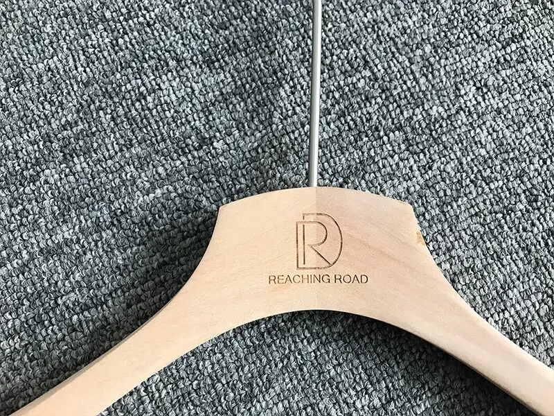 LEEVANS Best wide coat hangers for business for kids 6