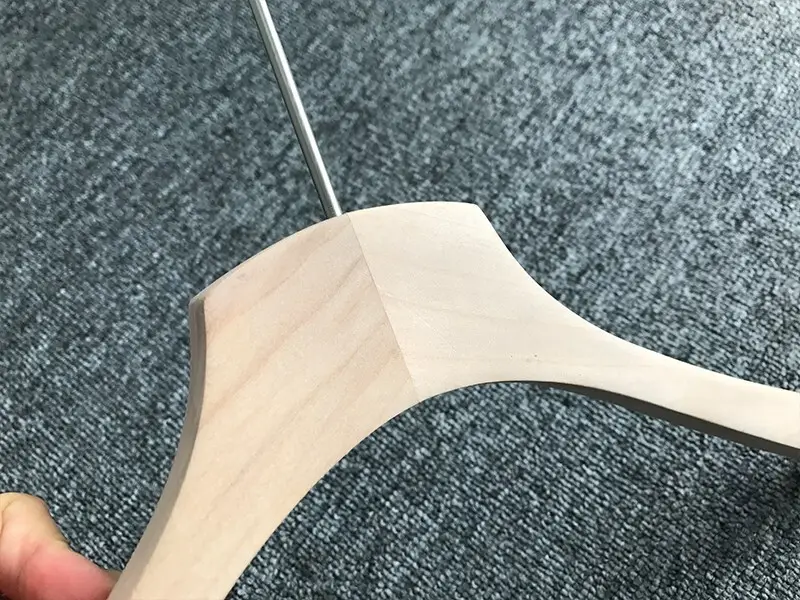 LEEVANS Best wide coat hangers for business for kids 4