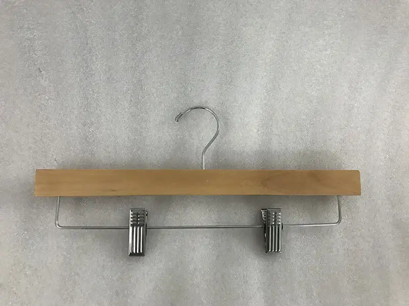 LEEVANS fashion childrens white wooden coat hangers Supply for skirt 3