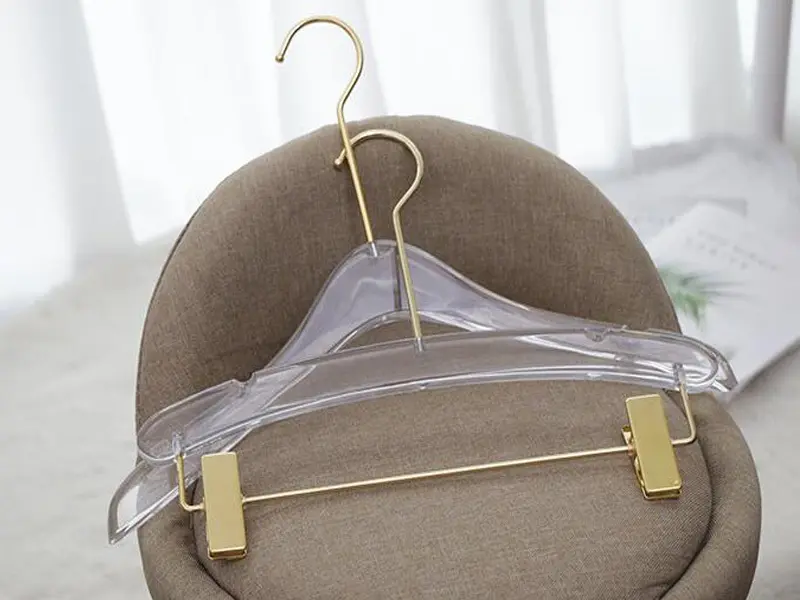 LEEVANS modern best suit hangers with wide shoulder for T-shirts 5