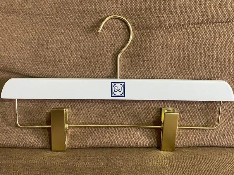 High Quality Wooden Hangers Within 1 Week Wooden Hangers Wholesale - LEEVANS 5