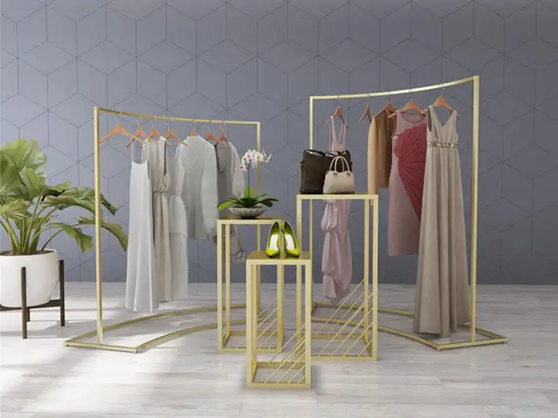 Hot Sale New Design Clothing Store Display Rack On The Wall Female's Clothes Display Stand 1