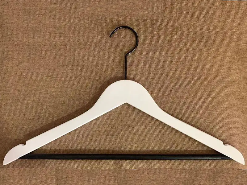 Custom Your Logo Deluxe Wooden Jackets Coats Dressing Hanger Made Of Wooden 1