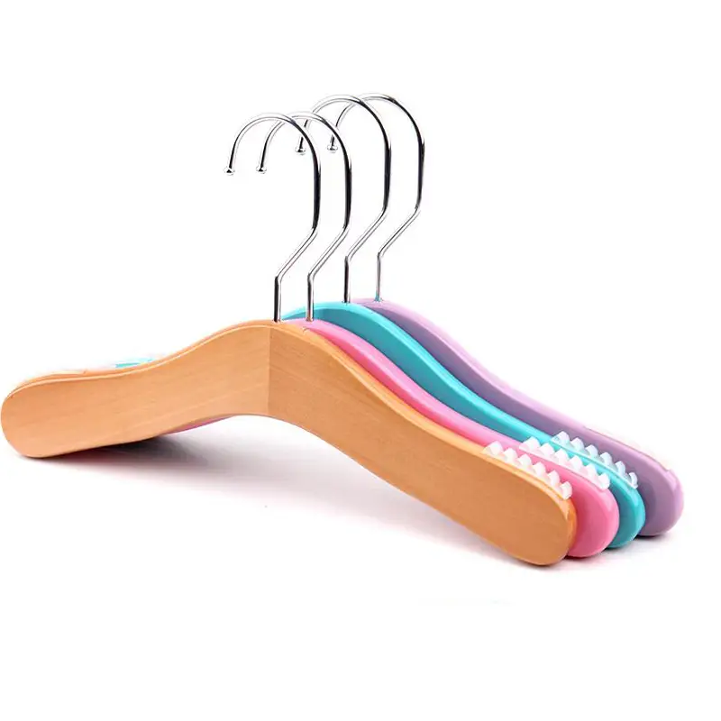 Factory Price Kids Clothes Wood Hangers With Customized Color And Logo 1