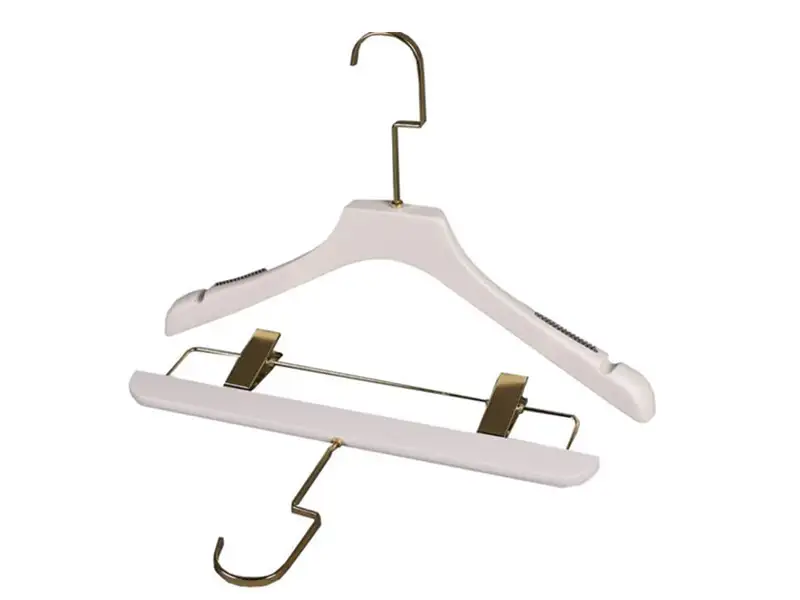 Fashion Store Wooden Hanger For Displaying Clothes, Golden or Rose Metal Hook 1
