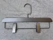 LEEVANS Wholesale wide wooden hangers Suppliers 2