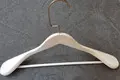 LEEVANS Latest buy wooden hangers Suppliers 4
