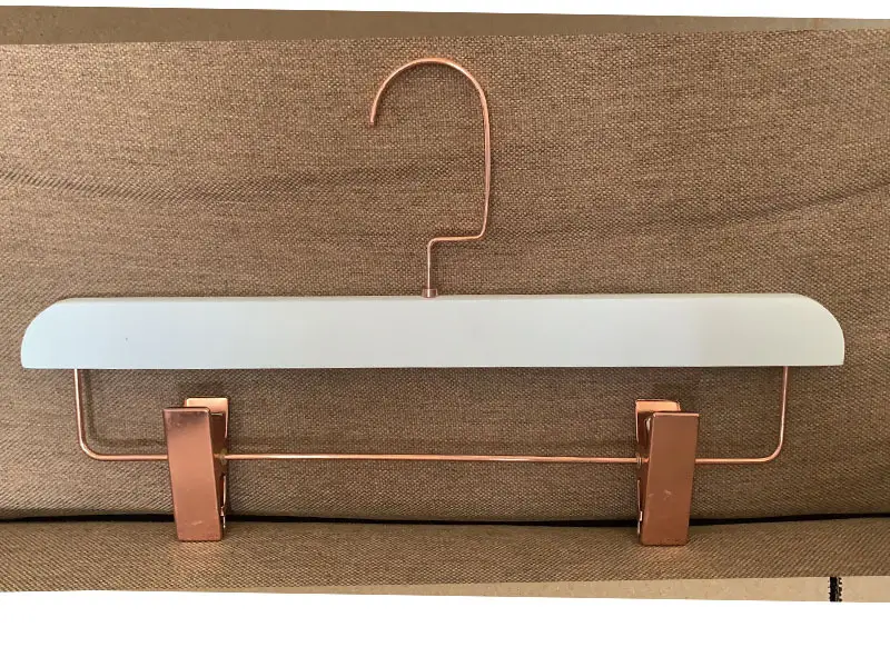 Luxury Wooden Hangers by LEEVANS 4
