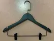 Wooden Hanger Clips FOB PRODUCTS Wholesale - LEEVANS 4