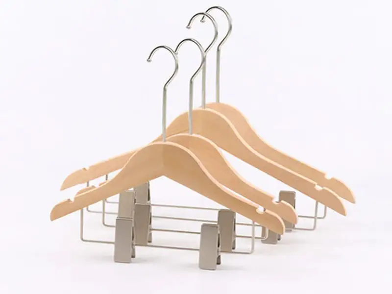 Wooden Hanger With Clips / Top Hanger For Clothes 1