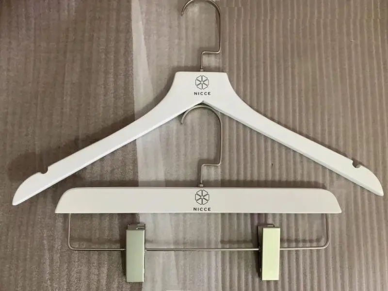 Silver or Golden Metal Hook Using for White Wooden Hanger 1