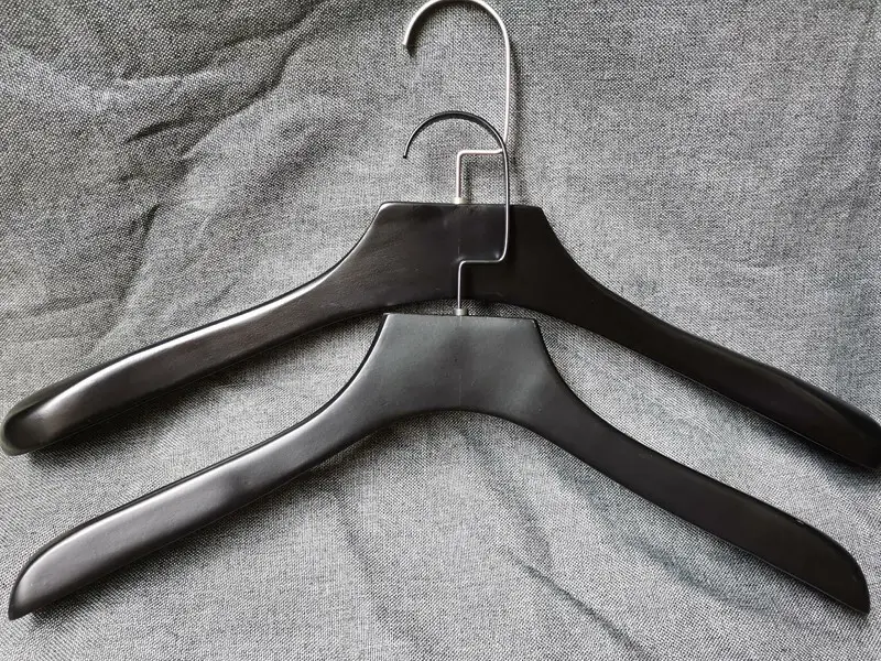 LEEVANS New luxury clothes hangers for business 2