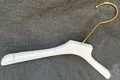 Wholesale luxury clothes hangers factory 5