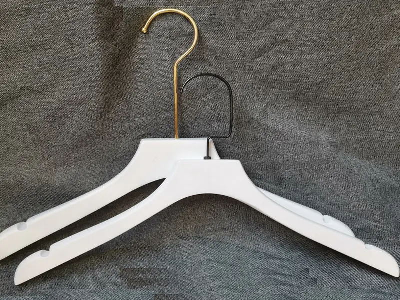 Customized High Quality Hot Sale White Gold Hook Anti-slip Wooden Hanger for Women 1