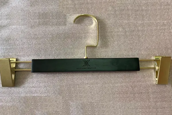 LEEVANS hangers wholesale factory1 7