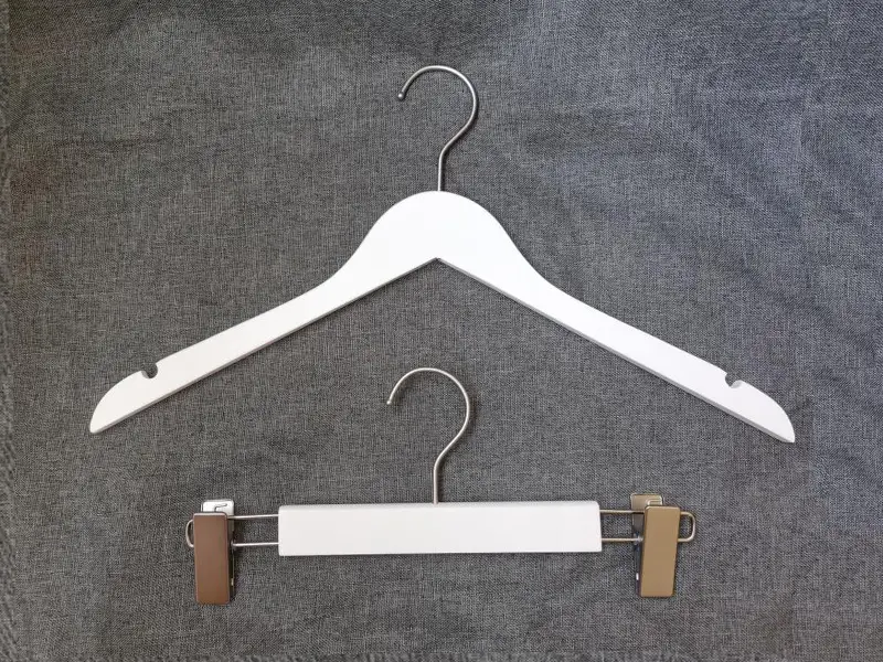 Custom hanger in white , Top hanger , Bottom hanger 1