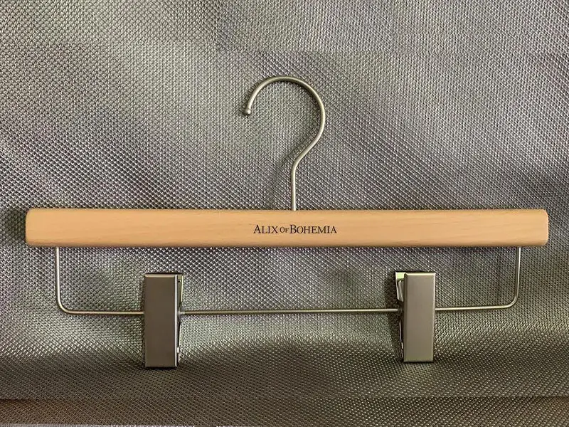 Wooden Dress Hangers Beech Wooden by LEEVANS 3