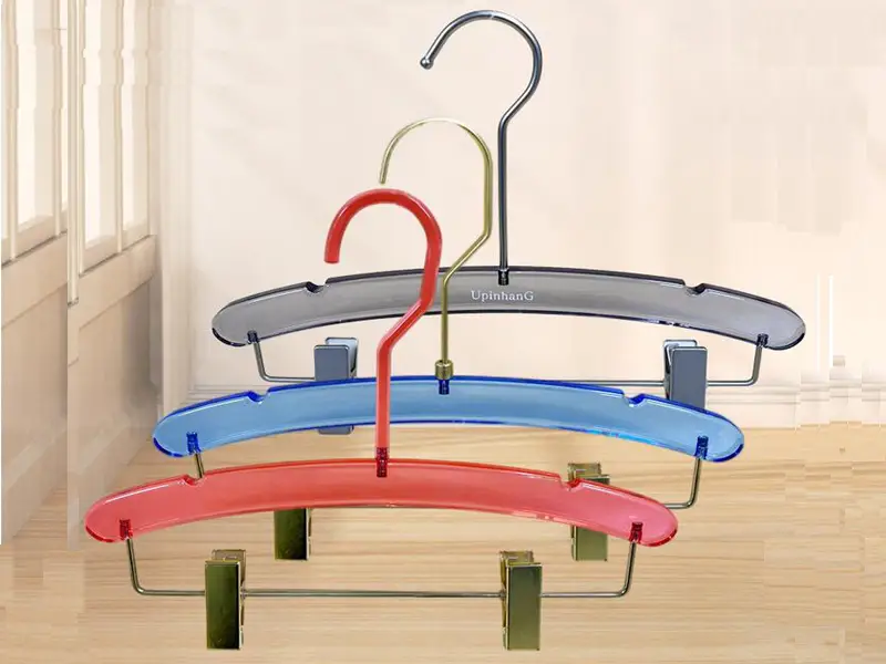Acrylic hanger with clips , bottom hanger 1