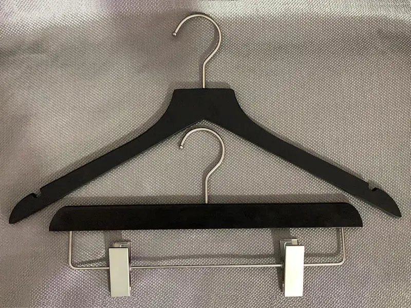 Wooden Pant Hangers 1 Week by LEEVANS 3