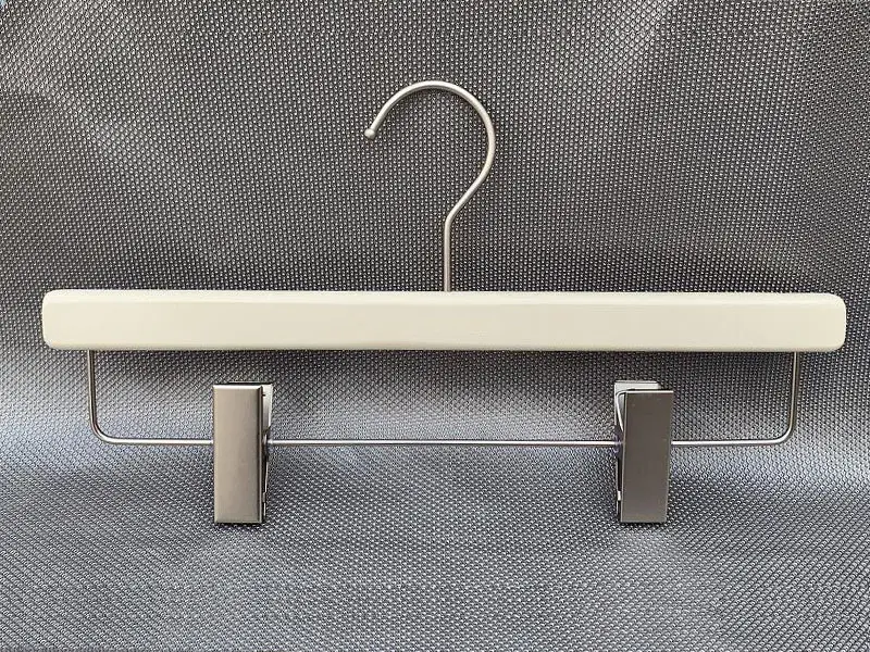 Hanger Suppliers CIF by LEEVANS 3