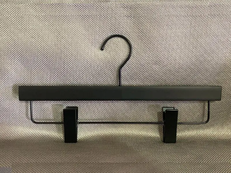 Wood Skirt Hangers by LEEVANS 3