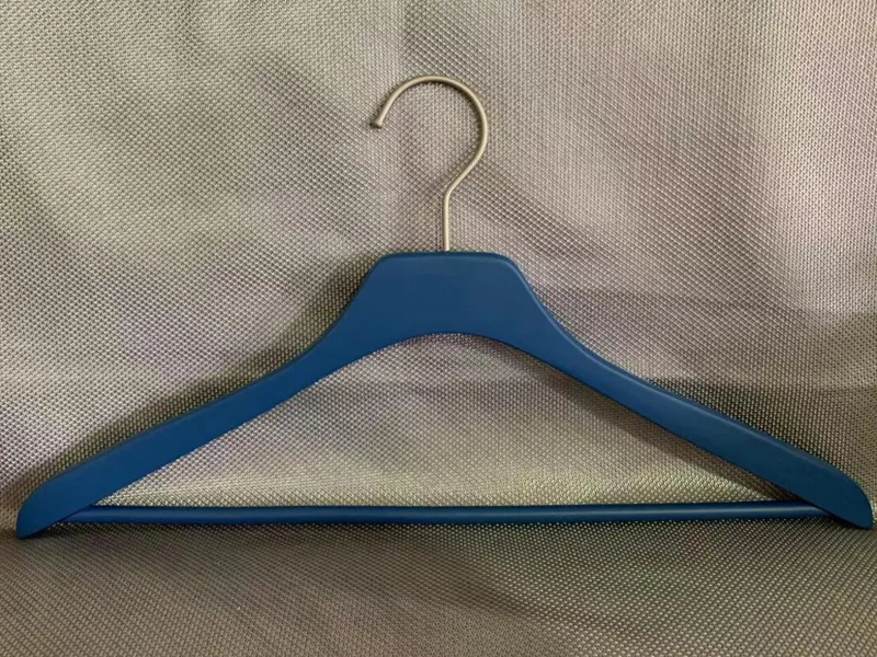 Luxury Wooden Hangers 7 Working Days Wholesale - LEEVANS 2