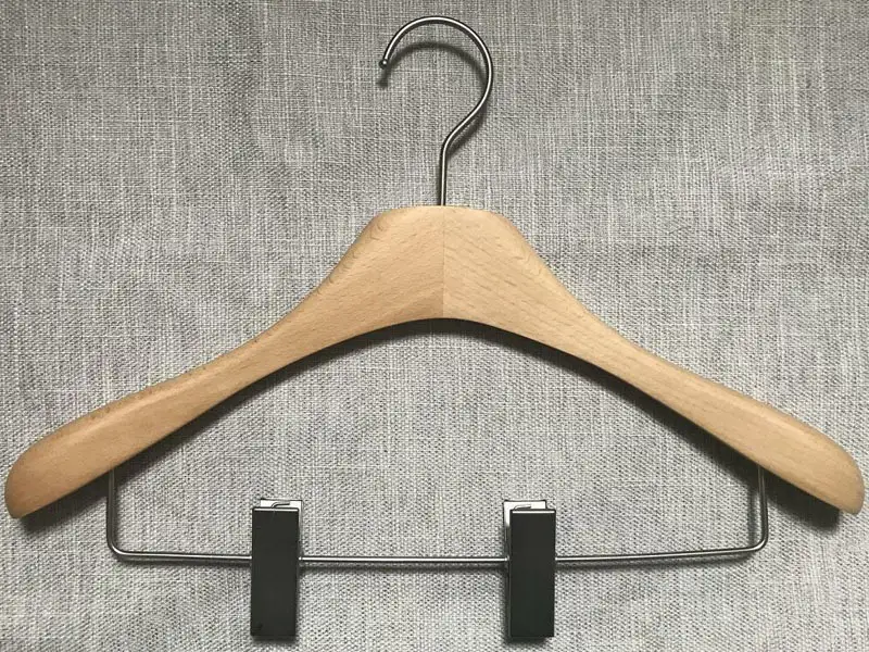 Coat hanger with clips , natural beech wooden 1