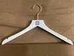 Curved Wooden Hangers Wooden Hanger with Custom Logo Wholesale - LEEVANS 4