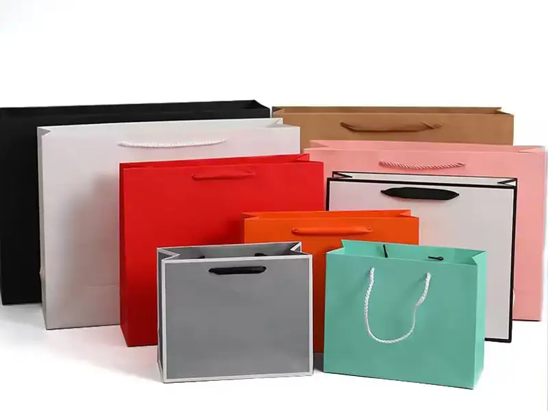 Colorful paper bag ,custom size and logo , shopping bag 1