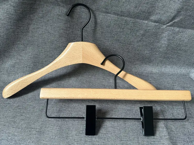 Beech Wooden Hanger  ,3.0 shoulder , Top hanger and bottom hanger 1