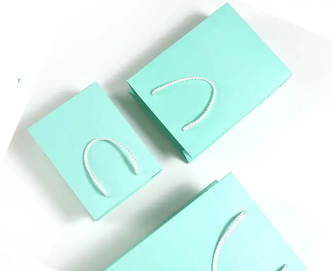 Custom Hangers PRODUCTS Wholesale - LEEVANS-1 4