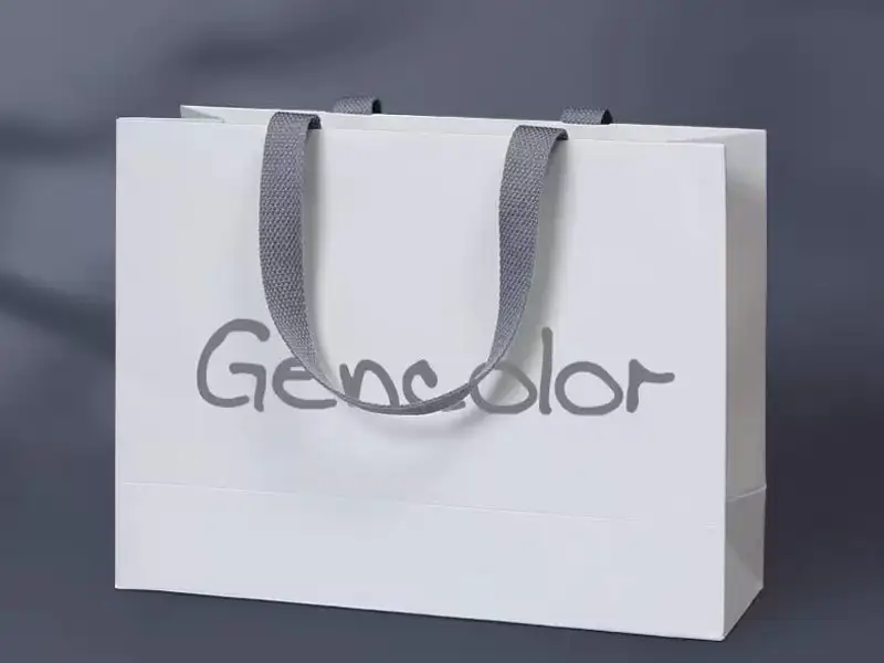 White paper bag ,shopping bag for packing clothes , Luxury bag with custom logo 1
